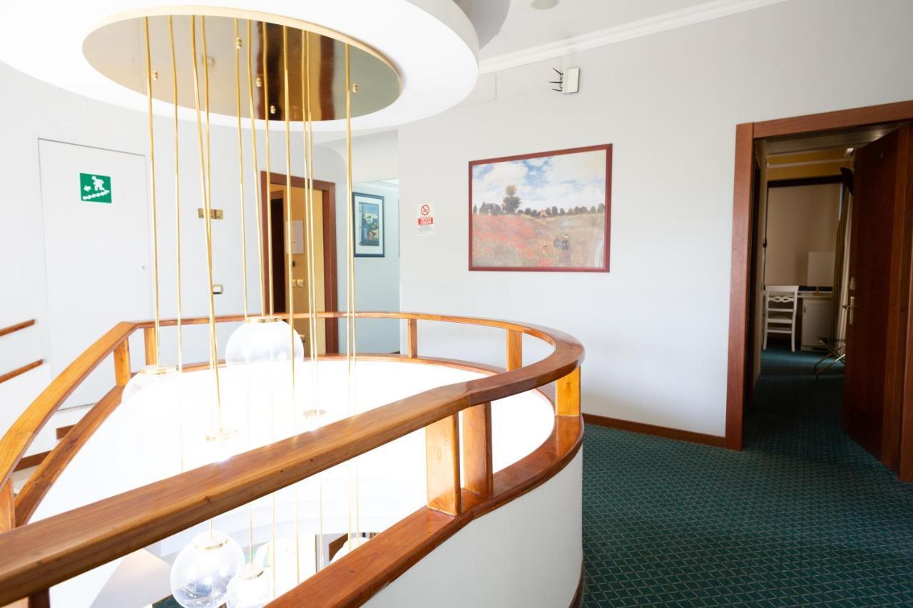 Cervara Park Hotel Rome Exterior photo